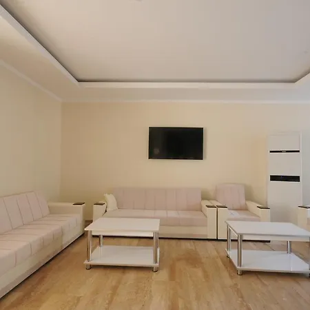 Kent Studyo 3* İcmeler