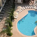 Kent Studyo Couette-café