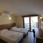 Kent Studyo Couette-café İçmeler